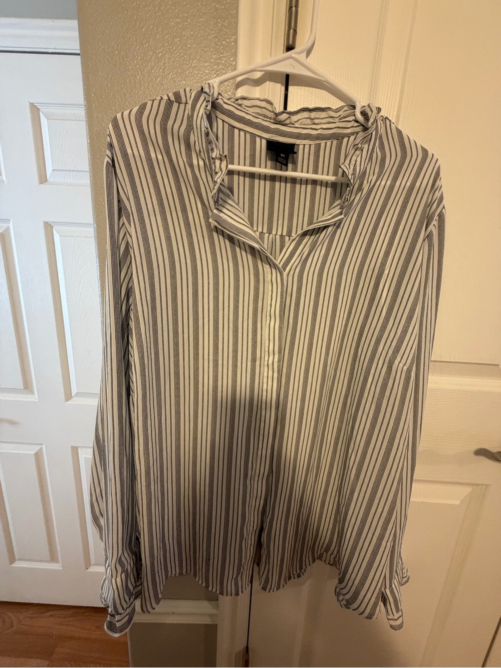 Worthington Black & White Striped Blouse